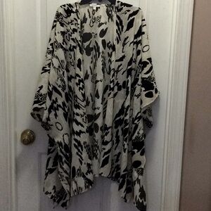 Women’s floral open-front Kimono